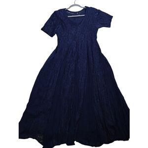 Starina brand dress is a vintage-style blue lace panel maxi dress short Sleeve